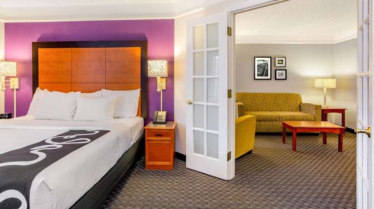La Quinta Inn & Stes Raleigh Durham Arpt Suite