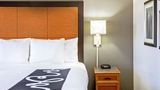 <b>La Quinta Inn & Suites Tucson Airport Room</b>. Images powered by <a href="https://iceportal.shijigroup.com/" title="IcePortal" target="_blank">IcePortal</a>.