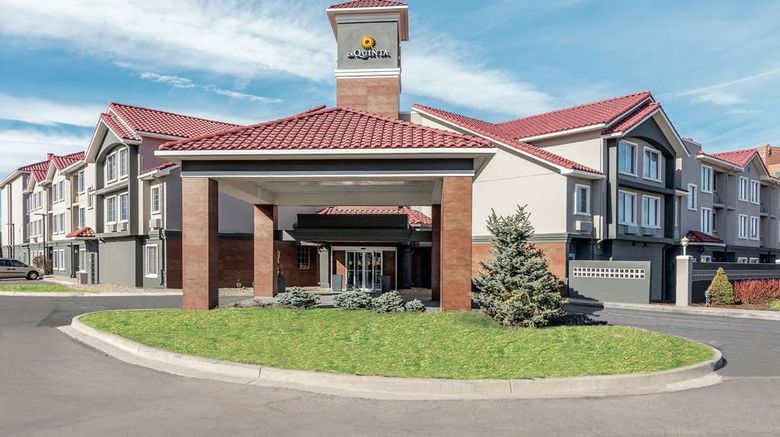 <b>La Quinta Inn & Stes Denver Tech Center Exterior</b>. Images powered by <a href="https://iceportal.shijigroup.com/" title="IcePortal" target="_blank">IcePortal</a>.