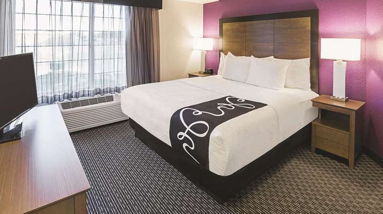 La Quinta Inn & Suites Fort Worth North Suite