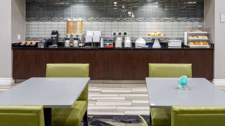 <b>La Quinta Inn & Stes Denver Louisville Other</b>. Images powered by <a href="https://iceportal.shijigroup.com/" title="IcePortal" target="_blank">IcePortal</a>.