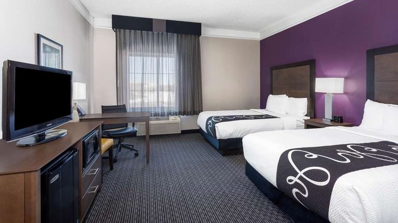 <b>La Quinta Inn & Stes Denver Louisville Room</b>. Images powered by <a href="https://iceportal.shijigroup.com/" title="IcePortal" target="_blank">IcePortal</a>.
