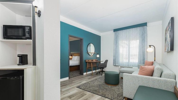 La Quinta Inn & Suites Sherman Suite