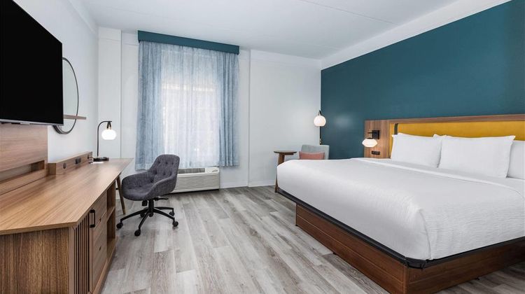 La Quinta Inn & Suites Sherman Room