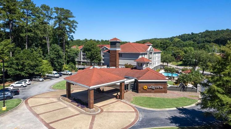 La Quinta Inn & Suites Hoover Exterior