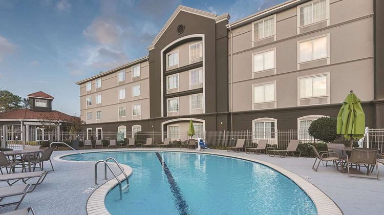 La Quinta Inn & Stes Shreveport Airport Pool