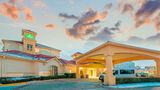 La Quinta Inn & Suites Airport Exterior