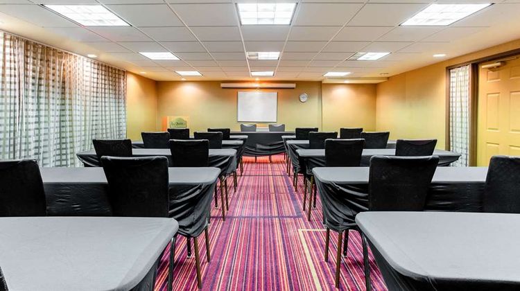 La Quinta Inn & Suites Raleigh Crabtree Meeting