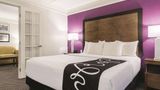 La Quinta Inn & Stes Alexandria Suite
