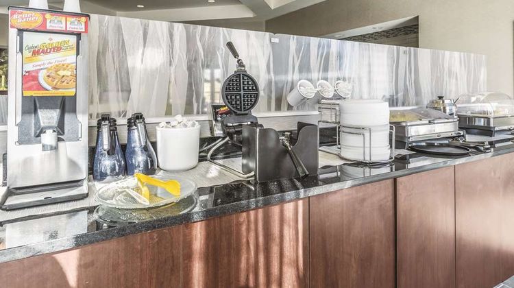 La Quinta Inn & Stes Alexandria Other