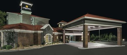 La Quinta Inn & Suites Orem Parkway Exterior