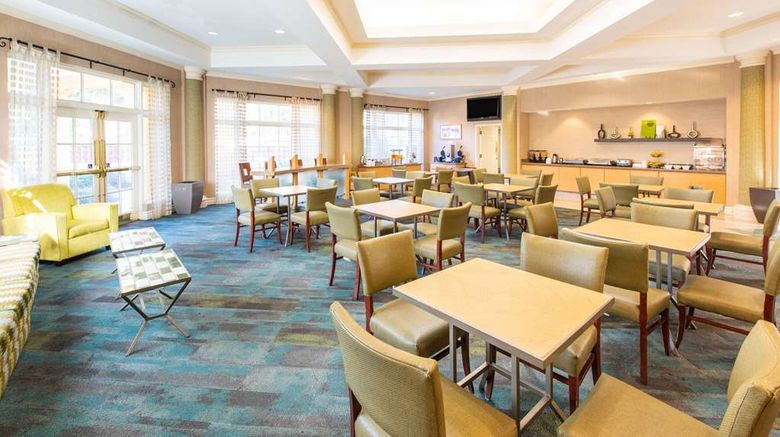<b>La Quinta Inn & Stes Tampa Brandon Restaurant</b>. Images powered by <a href="https://iceportal.shijigroup.com/" title="IcePortal" target="_blank">IcePortal</a>.