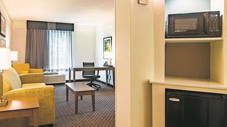 <b>La Quinta Inn & Stes Oklahoma City Suite</b>. Images powered by <a href="https://iceportal.shijigroup.com/" title="IcePortal" target="_blank">IcePortal</a>.