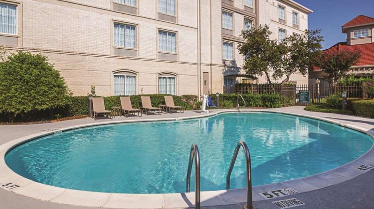 La Quinta Inn & Stes Dallas Plano West Pool