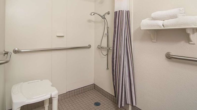 <b>La Quinta Inn & Stes Phoenix Mesa West Room</b>. Images powered by <a href="https://iceportal.shijigroup.com/" title="IcePortal" target="_blank">IcePortal</a>.