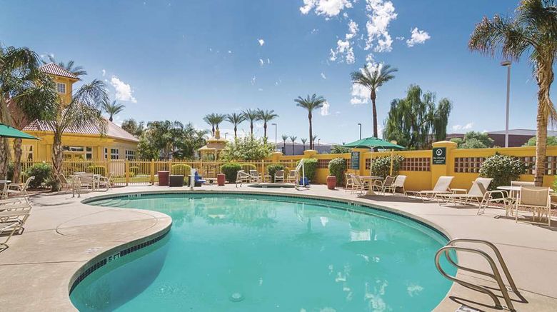 <b>La Quinta Inn & Stes Phoenix Mesa West Pool</b>. Images powered by <a href="https://iceportal.shijigroup.com/" title="IcePortal" target="_blank">IcePortal</a>.