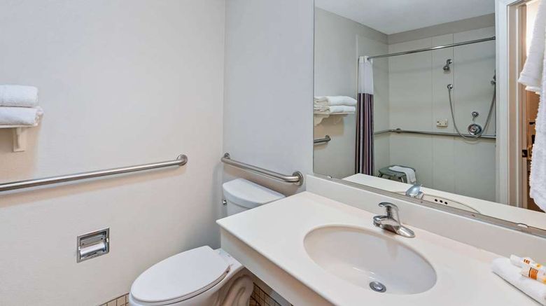 <b>La Quinta Inn-Stes Superstition Springs Room</b>. Images powered by <a href="https://iceportal.shijigroup.com/" title="IcePortal" target="_blank">IcePortal</a>.