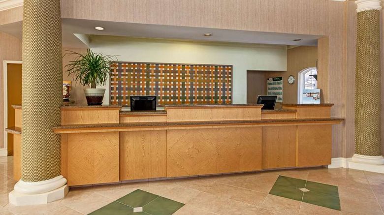 <b>La Quinta Inn & Stes Albuquerque West Lobby</b>. Images powered by <a href="https://iceportal.shijigroup.com/" title="IcePortal" target="_blank">IcePortal</a>.