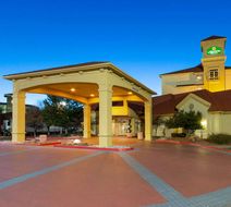 La Quinta Inn & Stes Albuquerque West Exterior