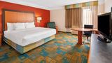 <b>La Quinta Inn & Stes Albuquerque West Room</b>. Images powered by <a href="https://iceportal.shijigroup.com/" title="IcePortal" target="_blank">IcePortal</a>.