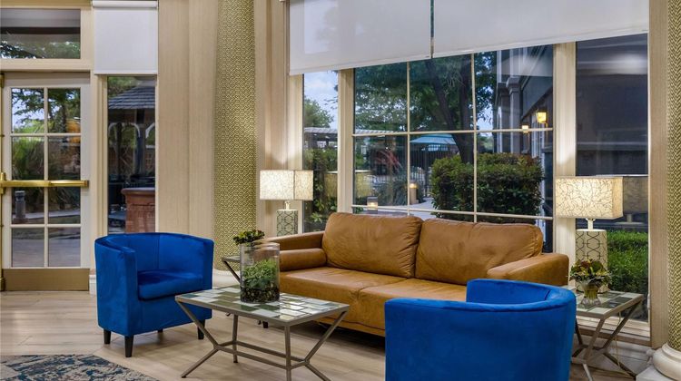 La Quinta Inn & Stes Albuquerque West Lobby