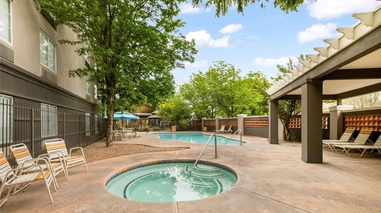 La Quinta Inn & Stes Albuquerque West Pool