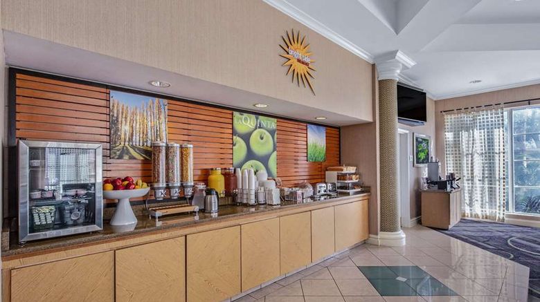 <b>La Quinta Inn & Suites Miami Arpt West Other</b>. Images powered by <a href="https://iceportal.shijigroup.com/" title="IcePortal" target="_blank">IcePortal</a>.
