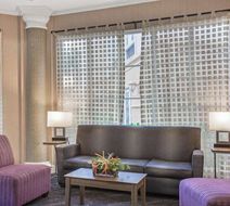 La Quinta Inn & Suites Miami Arpt West Lobby