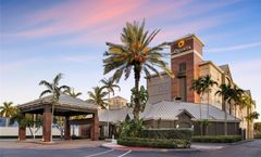 La Quinta Inn & Suites Miami Arpt West