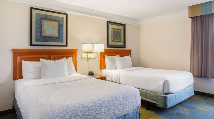 La Quinta Inn & Stes Ft Lauderdale Room