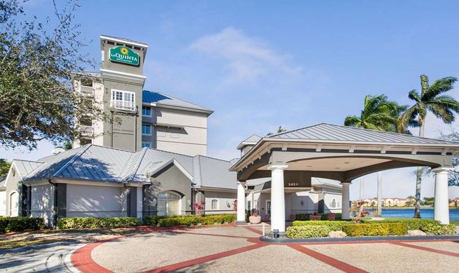 La Quinta Inn & Stes Ft. Lauderdale Arpt Exterior