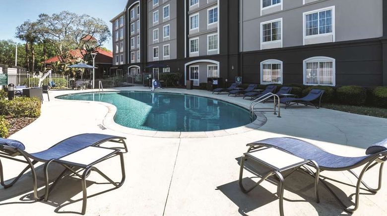 <b>La Quinta Inn & Stes Orlando Lake Mary Pool</b>. Images powered by <a href="https://iceportal.shijigroup.com/" title="IcePortal" target="_blank">IcePortal</a>.