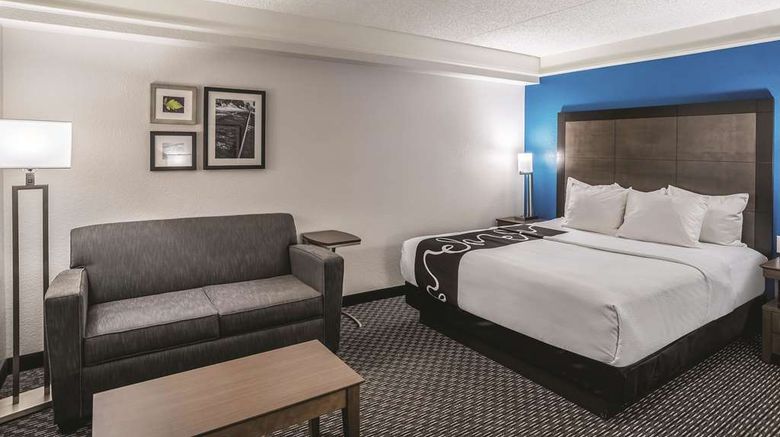 <b>La Quinta Inn & Stes Phoenix Chandler Room</b>. Images powered by <a href="https://iceportal.shijigroup.com/" title="IcePortal" target="_blank">IcePortal</a>.