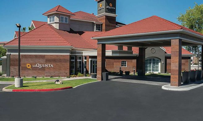 La Quinta Inn & Stes Phoenix Chandler Exterior