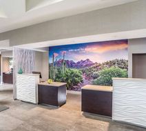 La Quinta Inn & Stes Phoenix Chandler Lobby