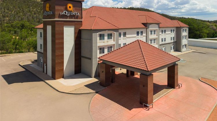 La Quinta Inn & Suites Ruidoso Downs Exterior