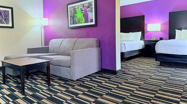<b>La Quinta Inn Orlando Universal Room</b>. Images powered by <a href="https://iceportal.shijigroup.com/" title="IcePortal" target="_blank">IcePortal</a>.