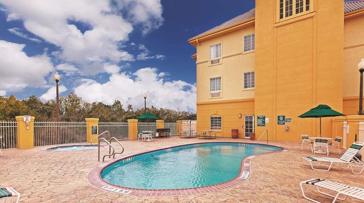 La Quinta Inn & Suites Corpus Christi NW Pool