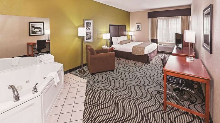 La Quinta Inn & Suites Corpus Christi NW Suite