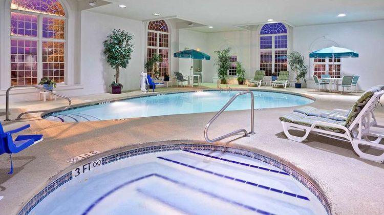 La Quinta Inn Cleveland/Macedonia Pool