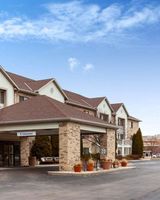 La Quinta Inn Milwaukee/Delafield
