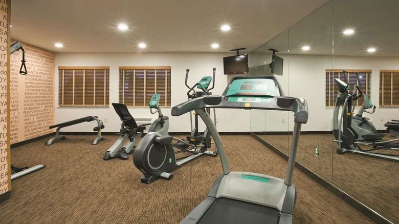 <b>La Quinta Inn Sheboygan Health</b>. Images powered by <a href="https://iceportal.shijigroup.com/" title="IcePortal" target="_blank">IcePortal</a>.