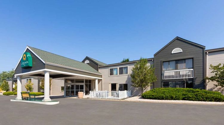 La Quinta Inn Sheboygan Exterior