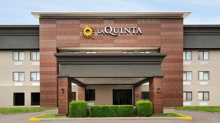 La Quinta Inn by Wyndham Birmingham - In Exterior