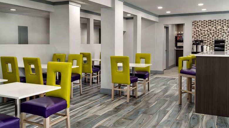 <b>La Quinta Inn by Wyndham Birmingham - In Other</b>. Images powered by <a href="https://iceportal.shijigroup.com/" title="IcePortal" target="_blank">IcePortal</a>.