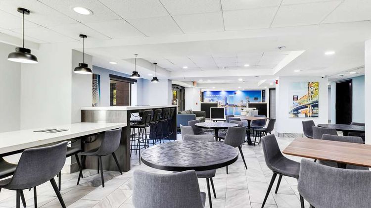 La Quinta Inn Jacksonville Restaurant