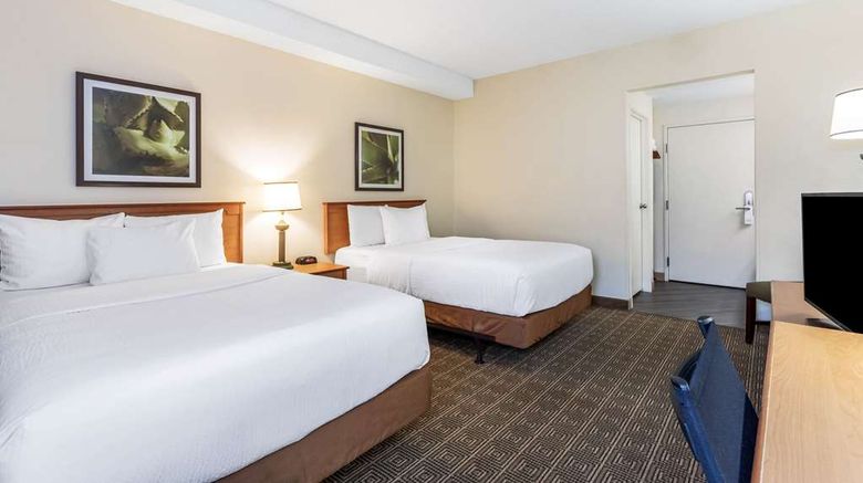 <b>Baymont by Wyndham Orlando South Room</b>. Images powered by <a href="https://iceportal.shijigroup.com/" title="IcePortal" target="_blank">IcePortal</a>.