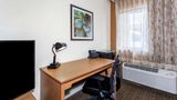 Baymont by Wyndham Orlando South Room