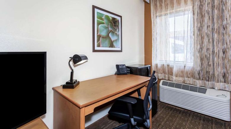 <b>Baymont by Wyndham Orlando South Room</b>. Images powered by <a href="https://iceportal.shijigroup.com/" title="IcePortal" target="_blank">IcePortal</a>.