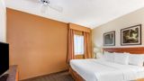 Baymont by Wyndham Orlando South Suite